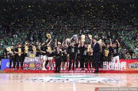 NBA季后赛形势分析 各队晋级概率与关键对决前瞻